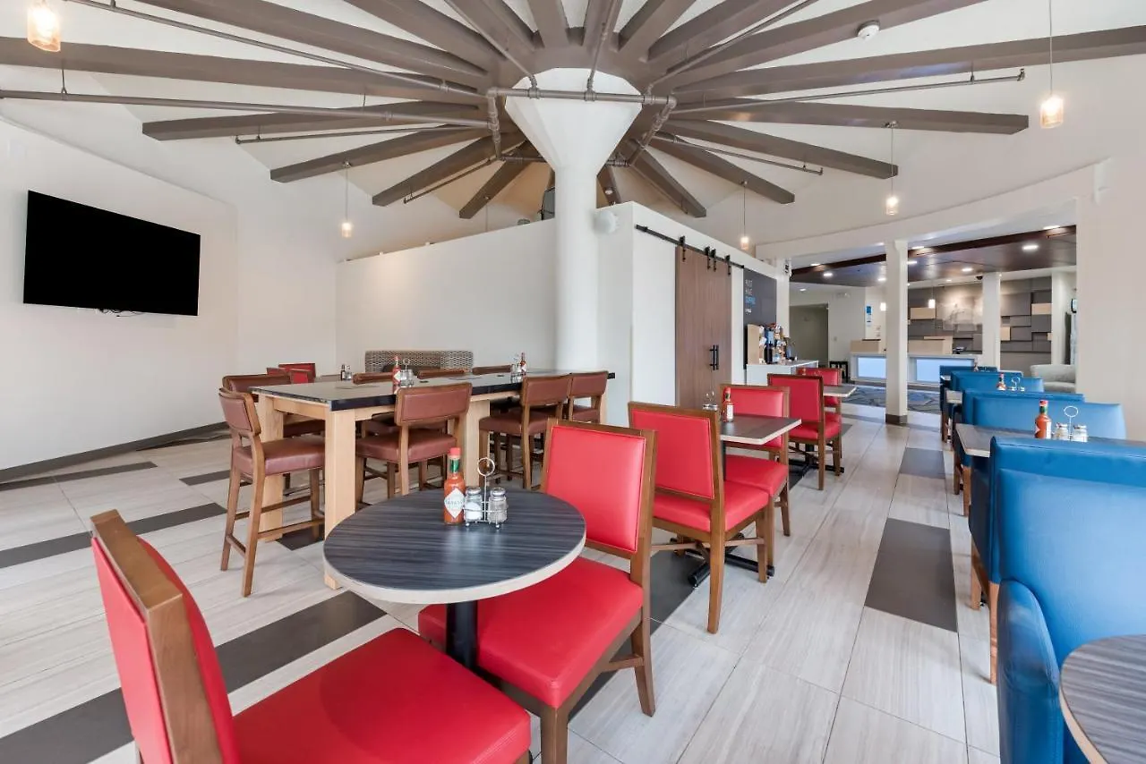 Holiday Inn Express - Columbus Downtown By Ihg Hotel