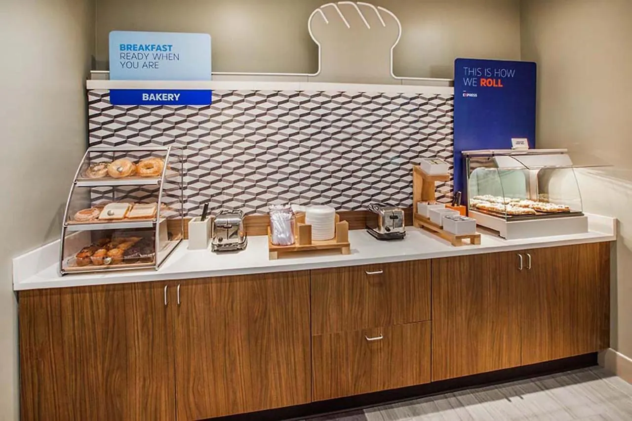 Holiday Inn Express - Columbus Downtown By Ihg USA